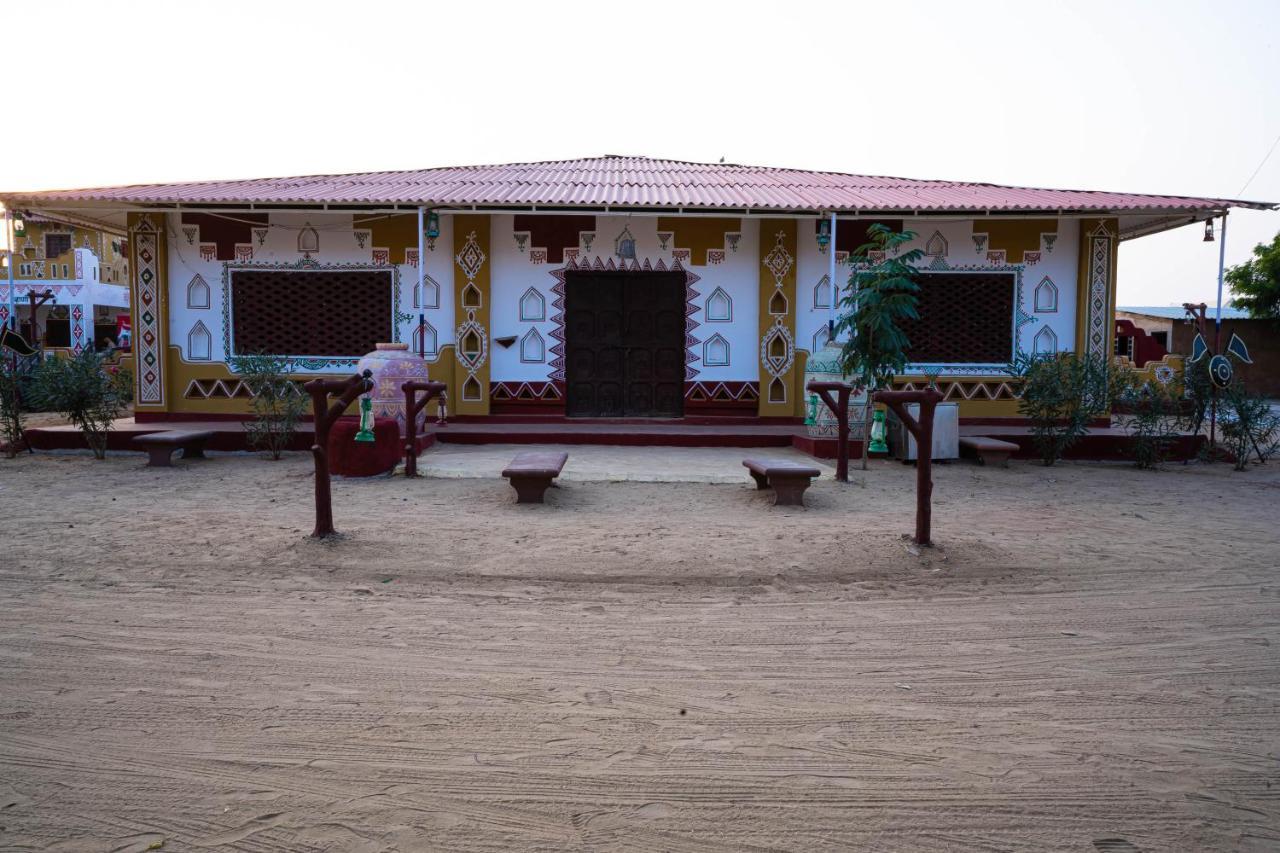 Chokhi Dhani The Palace Hotel Jaisalmer Exterior photo